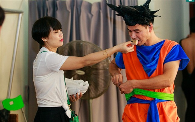 Vi sao vo Xuan Bac lai chap nhan dung sau lam cai bong cua chong?