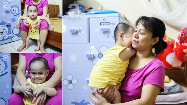 Một ngày của cô bé 4 tuổi không được đến trường, sống sót nhờ những chiếc băng vệ sinh và bao cao su - Ảnh 2.