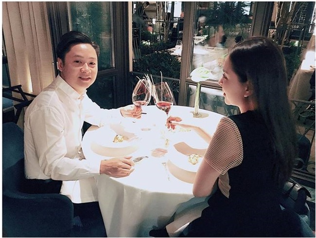 Cuộc sống viên mãn, ngập trong đồ hiệu, được chồng đại gia cưng chiều của cô gái thời tiết Mai Ngọc - Ảnh 16.