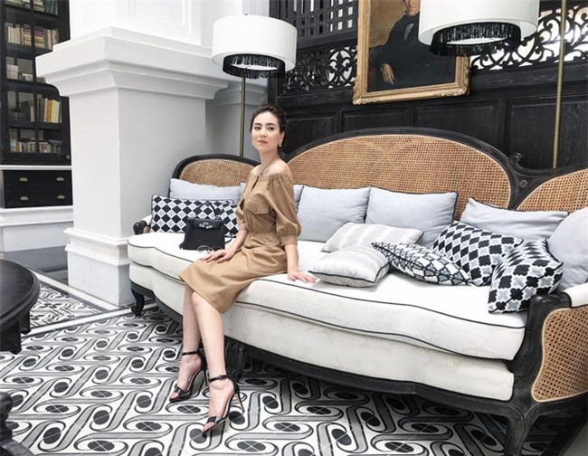 Cuộc sống viên mãn, ngập trong đồ hiệu, được chồng đại gia cưng chiều của cô gái thời tiết Mai Ngọc - Ảnh 36.