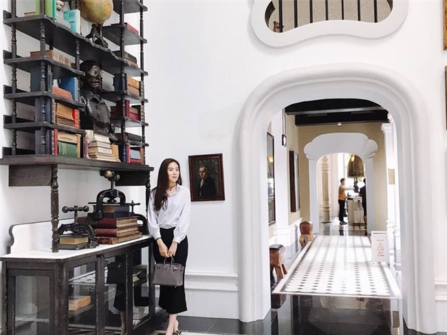 Cuộc sống viên mãn, ngập trong đồ hiệu, được chồng đại gia cưng chiều của cô gái thời tiết Mai Ngọc - Ảnh 38.