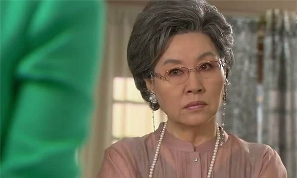 yeu 8 nam, me ban gai van khong cho cuoi vi che luong 10 trieu khong du song - 2