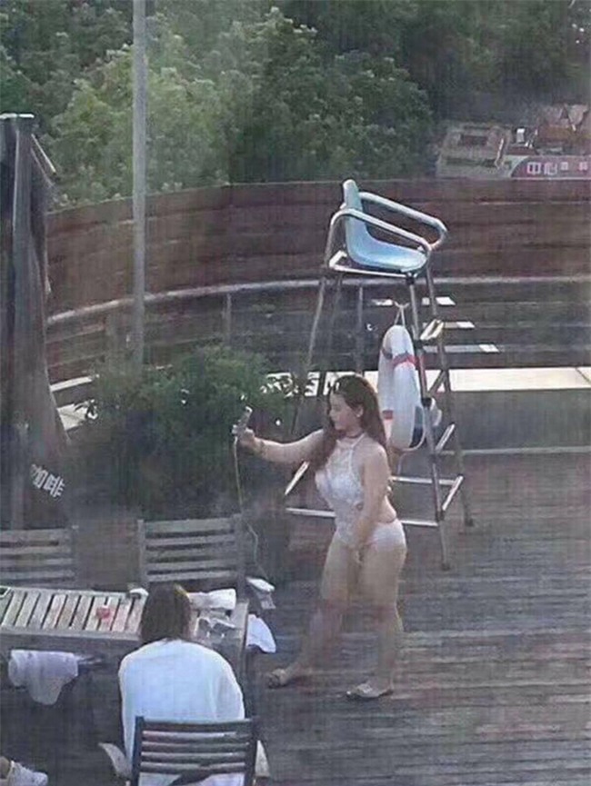 hot girl trung quoc bi tay chay vi lo anh that vua beo vua tho kech ngoai doi - 2