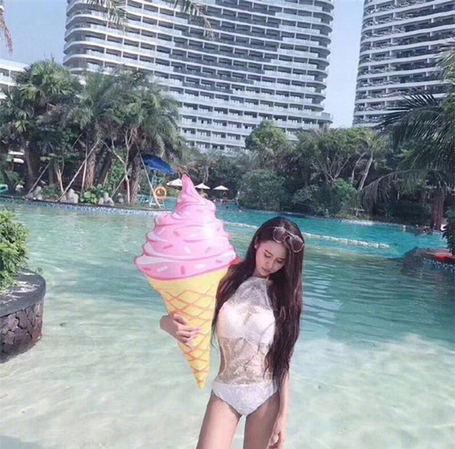 hot girl trung quoc bi tay chay vi lo anh that vua beo vua tho kech ngoai doi - 4