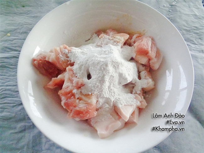 tro tai lam thit heo chien xoc toi don gian ma dua com vo cung - 3