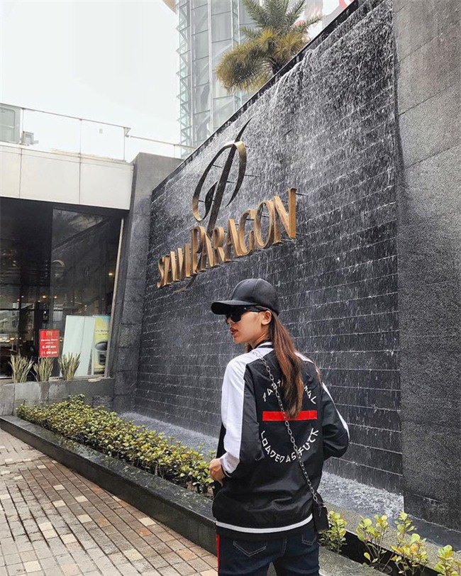 Kỳ Duyên, Khánh Linh The Face đọ hàng hiệu trong street style tuần qua - Ảnh 12.