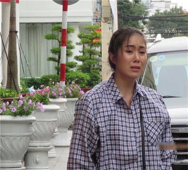 Đám cưới vừa xong, Lê Phương nức nở nhớ về quá khứ đau buồn với chồng cũ - Tin sao Viet - Tin tuc sao Viet - Scandal sao Viet - Tin tuc cua Sao - Tin cua Sao