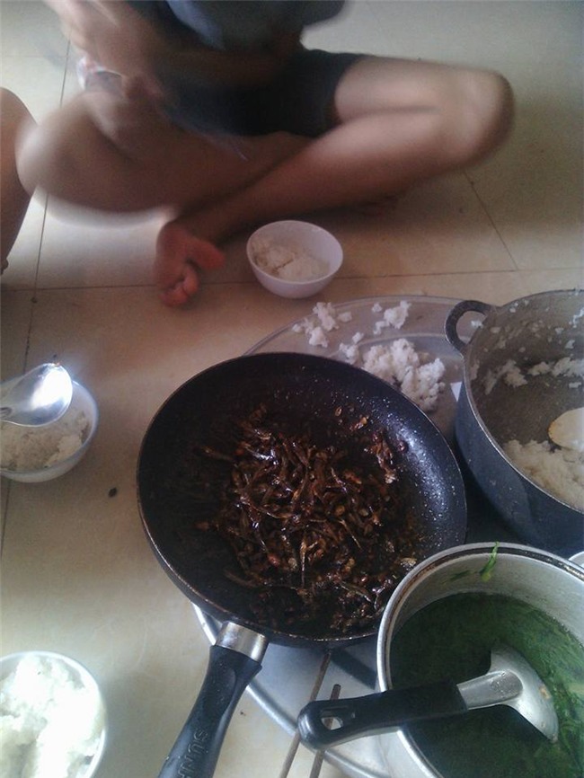 bua com dam bac ngay bao khien bao nguoi rung rung thuong ve mien trung - 3