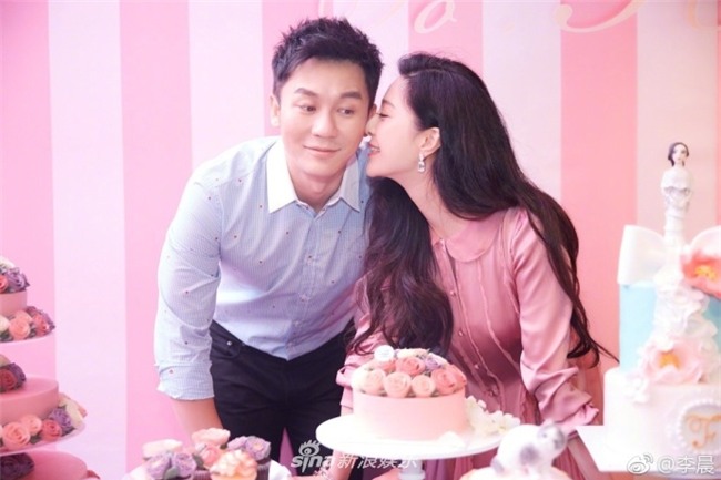HOT: Cuối cùng Lý Thần cũng cầu hôn Phạm Băng Băng thành công sau 2 năm hẹn hò-1