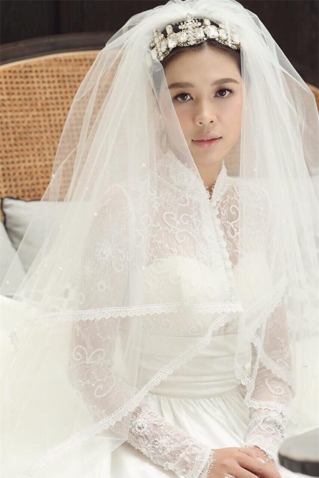 btv quang minh ket hon voi nu nha van xinh nhu hoa hau? hinh anh 2