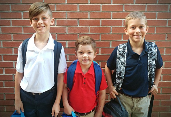 bi goi la 'quai vat', cau be sinh ra khap nguoi kin not ruoi 5 nam truoc gio ra sao? - 9