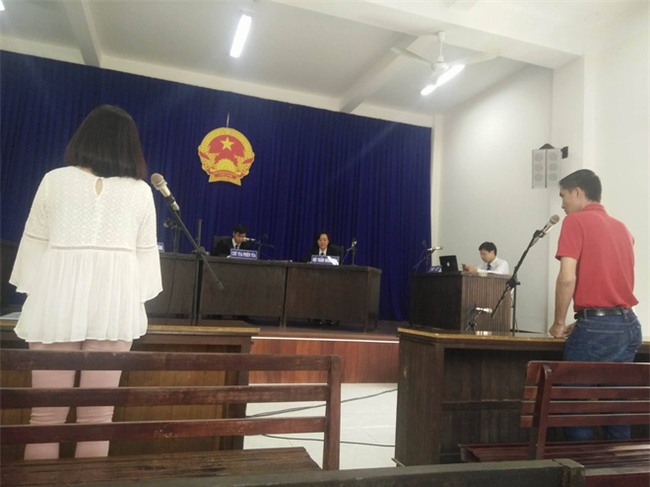 Ly hôn chồng giám đốc vì mâu thuẫn tiền bạc, mẹ hạnh phúc khi giành lại quyền nuôi con sau 1 năm bị mất trắng - Ảnh 1.