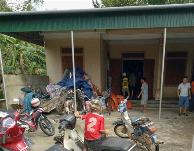 Truong thon bi dien giat tu vong sau con bao so 10 hinh anh 1