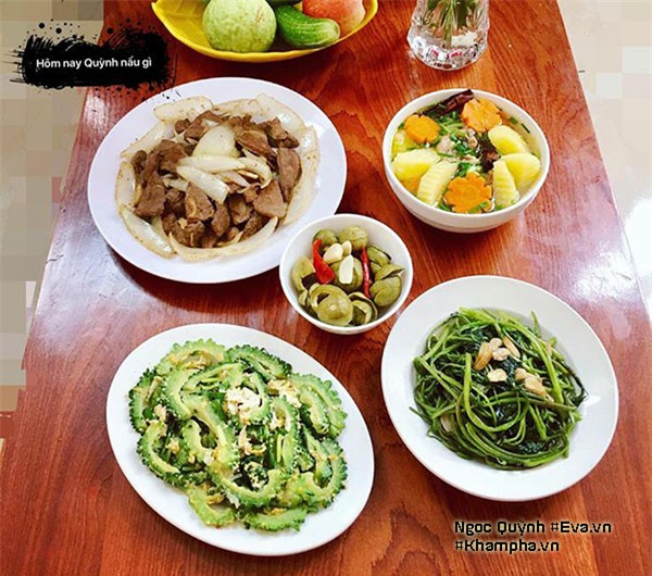 Trầm trồ với những mâm cơm 1 người đến cọng rau cũng chỉn chu của 9x độc thân xinh xắn-10