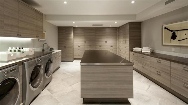 Mayweather tau sieu biet thu gia 26 trieu USD hinh anh 6