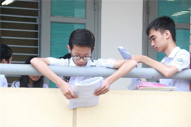 lạm thu, học sinh, thu chi đầu năn, họp phụ huynh, hội phụ huynh học sinh