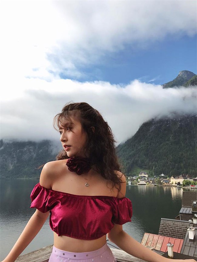 quynh anh shyn nhu "lot xac" khi tu bien minh thanh ban sao cua hotgirl hollywood - 4