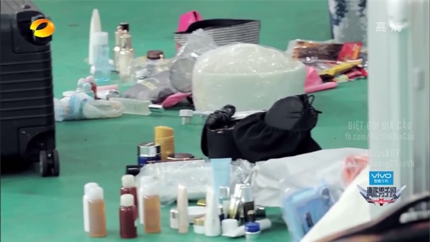 Đây là những bộ sản phẩm dưỡng da hàng chục triệu đồng của Cảnh Điềm, Dương Mịch, Phạm Băng Băng... mà cư dân mạng hóng - Ảnh 3.