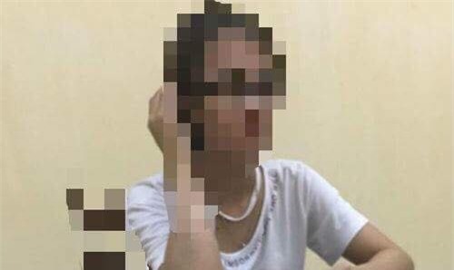 tu tu tho "sut" bi bat vi dong trang thai la tren facebook nguoi yeu hot girl - 3