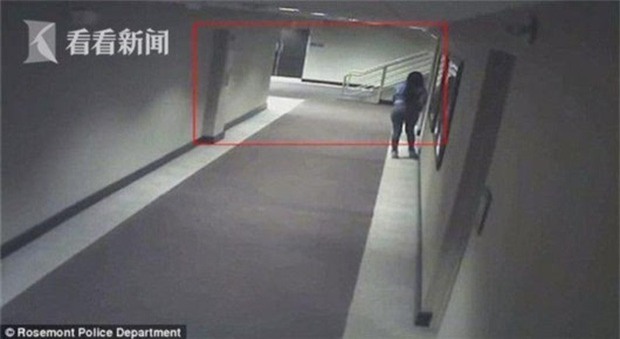 Đột ngột mất tích sau bữa tụ tập cùng bạn bè, thiếu nữ 19 tuổi được tìm thấy chết cóng trong tủ lạnh của nhà bếp khách sạn - Ảnh 3.