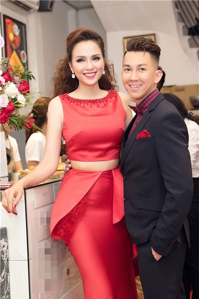 sao viet mac xau: duong cong cua jennifer pham bi "buc tu" dang tiec - 9