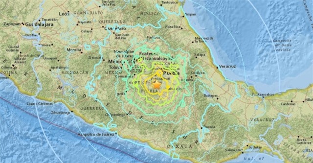 Dong dat kinh hoang o Mexico: 'Nhu the Chua noi gian voi chung toi' hinh anh 14