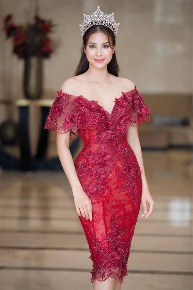 hiem thay ai cang tang can cang dep nhu hoa hau pham huong - 10