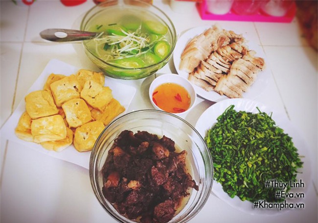 nhung bua com duoi 100.000 dong cua co nang 9x khien nguoi yeu chang muon di an hang - 11