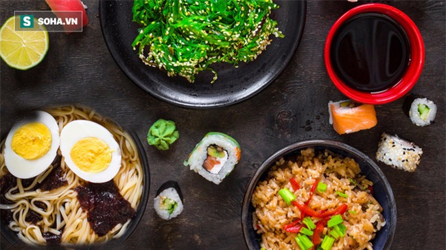 BS nổi tiếng Nhật Bản đúc kết cách sống không bệnh tật chỉ bằng ăn, tập, thở, ngủ - Ảnh 3.