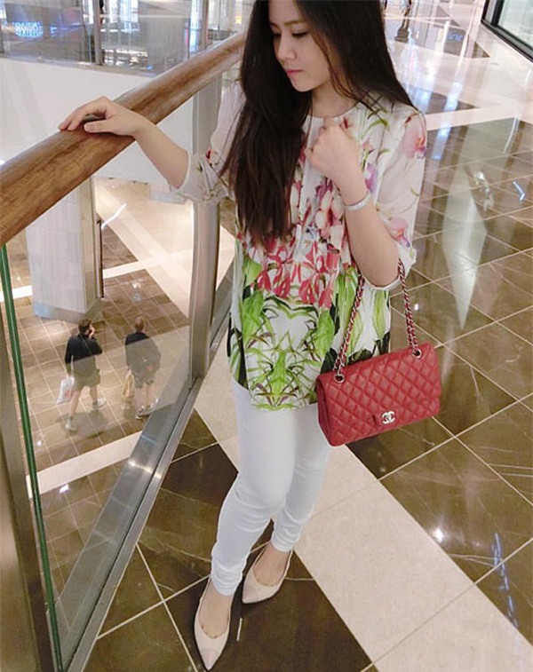 3 mẫu túi Chanel cổ điển với sức hút vượt trời gian khiến phái đẹp Việt không thể không mê - Ảnh 8.