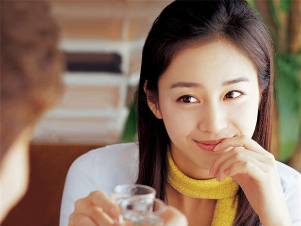 Không ngờ chỉ tình cờ thế thôi mà mình “nhặt” được một ông chồng kỳ lạ thế này - Ảnh 1.