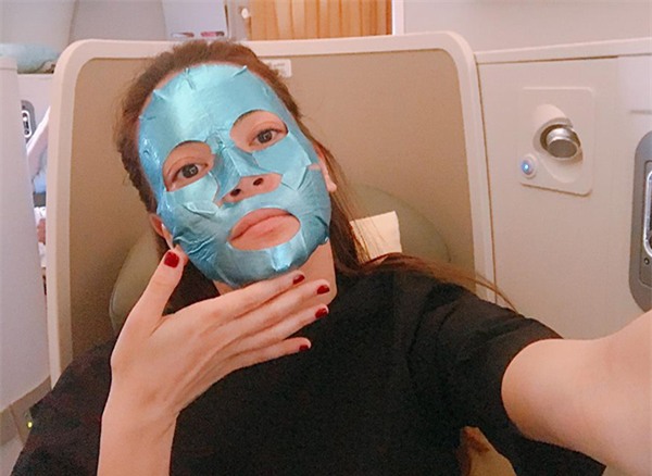 Loạt người đẹp Châu Á sử dụng mặt nạ giấy như 1 bước chăm sóc da hàng ngày - Ảnh 17.