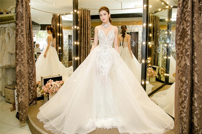 Dàn Hoa hậu - Á hậu thi nhau chiếm spotlight sao mặc đẹp trên thảm đỏ tuần này-10