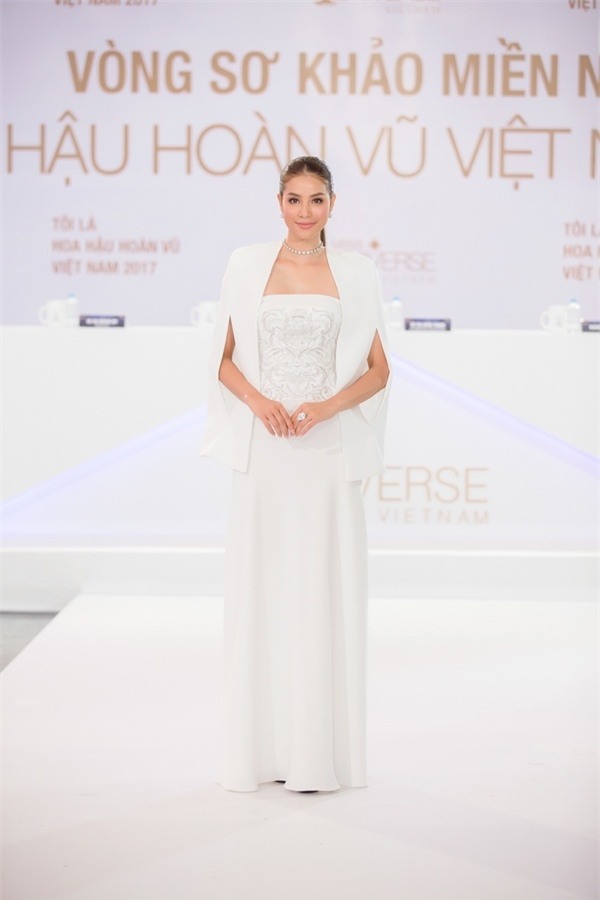 Dàn Hoa hậu - Á hậu thi nhau chiếm spotlight sao mặc đẹp trên thảm đỏ tuần này-5