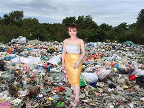 cuoi ngat voi cai ket hot girl len mang nho cac "thanh photoshop" xoa chiec ghe do - 15