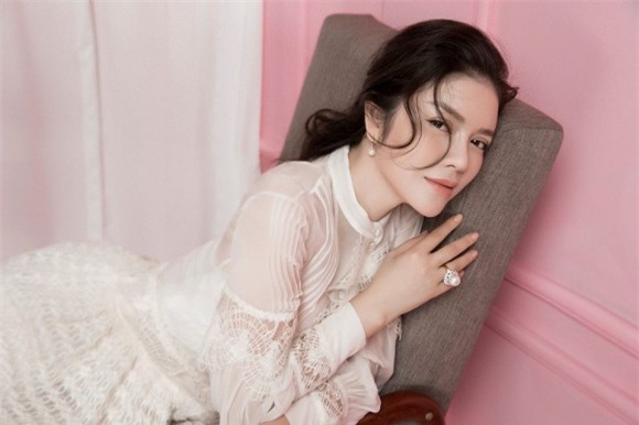 sao việt, lý nhã kỳ, lý nhã kỳ tậu penthouse, penthouse của lý nhã kỳ, nhà lý nhã kỳ,chuyện làng sao