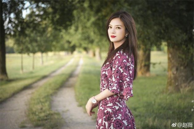 lo anh phan cam trong tiec sinh nhat, lam tam nhu khong giu duoc hinh tuong ngoc nu - 5