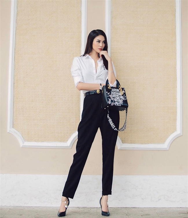 Ngọc Trinh, Hà Tăng diện đồ trẻ thế này nhìn chẳng khác gì nữ sinh - Ảnh 10.