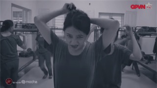 Hương Giang và Mai Ngô nhập ngũ: Quên ăn, quên ngủ nhưng kiểu gì cũng phải bôi trát đầy đủ - Ảnh 1.