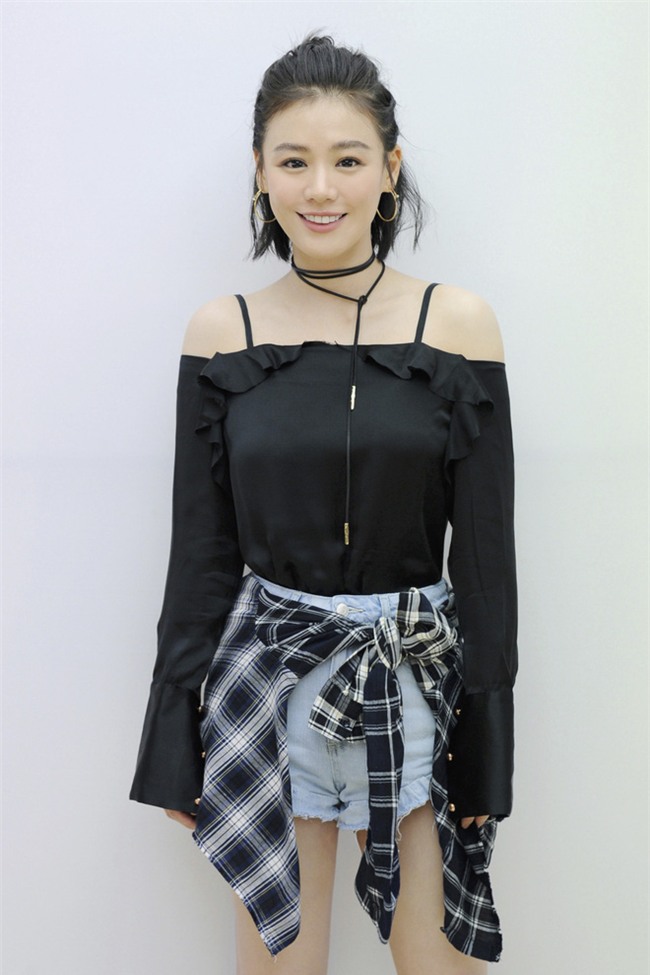 Đồ bèo nhún tưởng chừng sến sủa nhưng lại đang là xu hướng mới được sao Hoa ngữ lăng xê nhiệt tình - Ảnh 9.