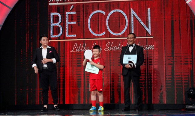 [Video] Mặt trời bé con: Lại Văn Sâm có hành động ném cuốn sổ đang cầm trên tay - Ảnh 7.