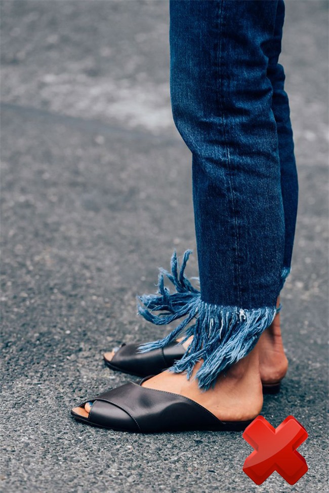 xin dung mac quan jeans rach ruoi mot cach vo toi va - 10