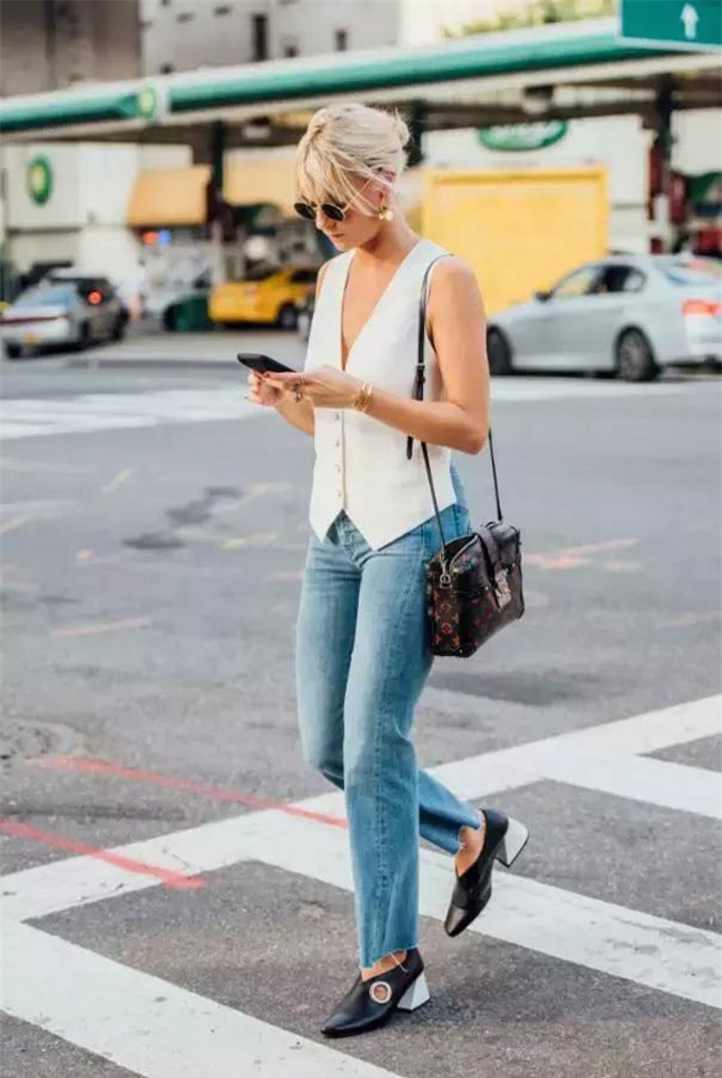 xin dung mac quan jeans rach ruoi mot cach vo toi va - 12