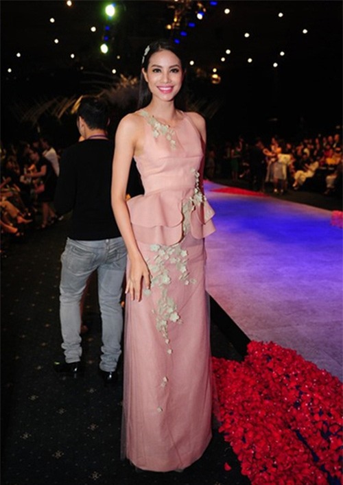 Trước scandal chèn ép tại Miss Universe 2017, Phạm Hương cũng từng bị tố chảnh chọe và chẳng ưa gì Mai Ngô - Ảnh 3.