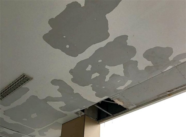 TP.HCM: Người dân chung cư khổ sở vì 8 năm không được cấp sổ hồng, được thông báo mua chỗ giữ xe gần 1 tỷ - Ảnh 3.