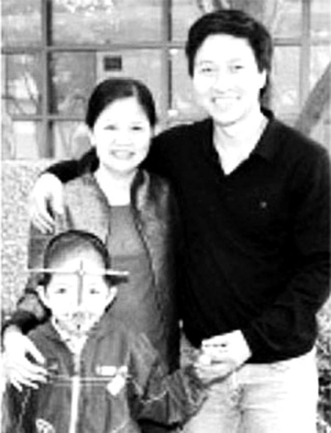 nguoi vo it biet cua quoc tuan boc bach: