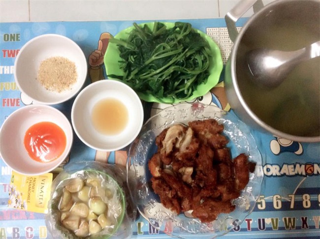 Chị em thách thức cao thủ chi tiêu, khoe nhau mâm cơm 60 nghìn đầy ắp món ngon - Ảnh 7.