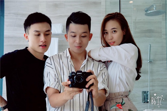 Nhan sac nguoi dep Tay vua chia se 'dinh hon' voi Cuong Do La hinh anh 2