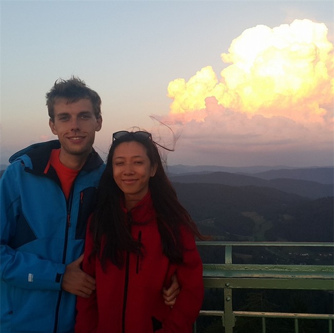 Cô gái Sài Gòn và chàng Tây nước mắm tiết lộ thêm về chuyện cư xử với người cũ sau khi thành vợ chồng - Ảnh 3.