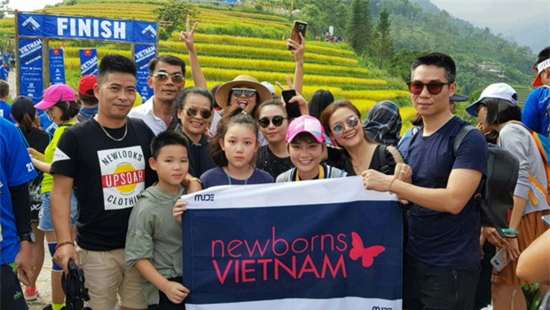 MC Thùy Dung và Á hậu Hoàng My hào hứng tham gia giải Vietnam Mountain Marathon 2017 tại Sapa - Ảnh 1.